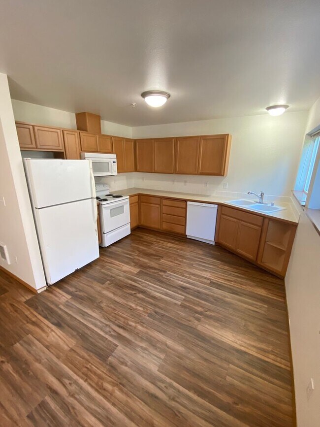 Foto del edificio - 3.bd/2.5ba Townhouse in Puyallup