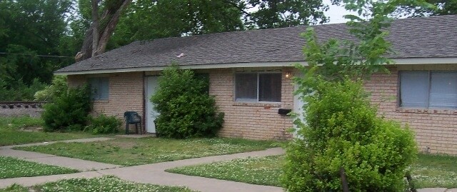 Foto del edificio - 1060-1316 N Irvington Ave