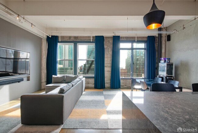 Foto del edificio - 2 Mint Plaza