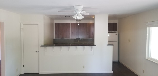 Building Photo - 27 Baldwin Ct