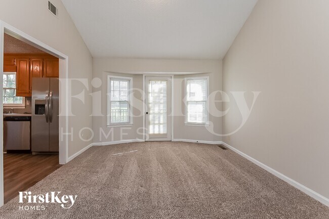 Foto del edificio - 5029 Shelley Ct NE
