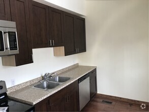 Building Photo - 377 Sydney Ave