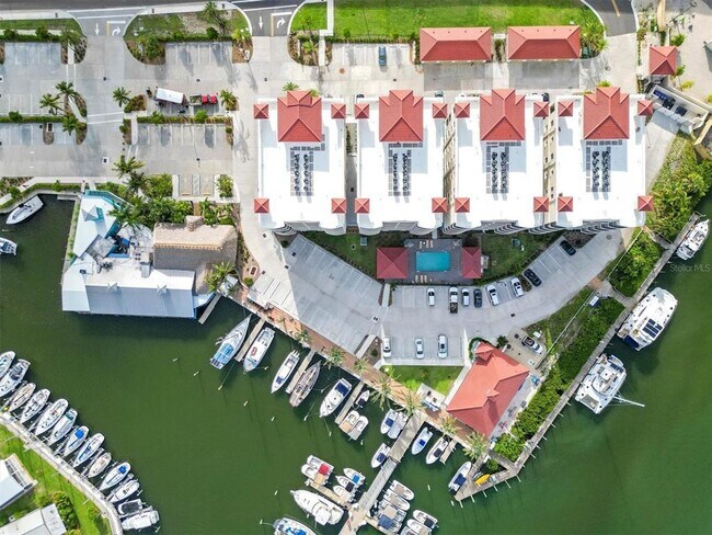 Building Photo - 505 N Tamiami Trail