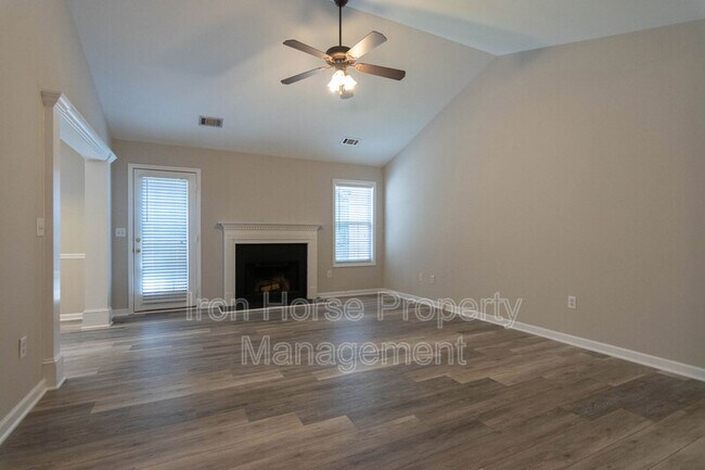 Building Photo - 121 Cedar Rock Trace