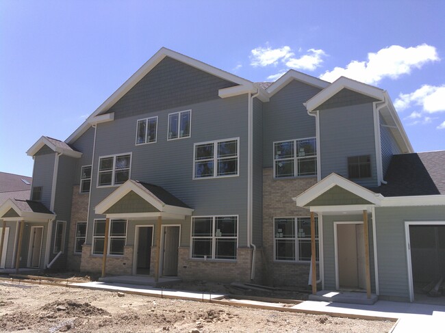 Building Photo - 6606 Scattergood Ln