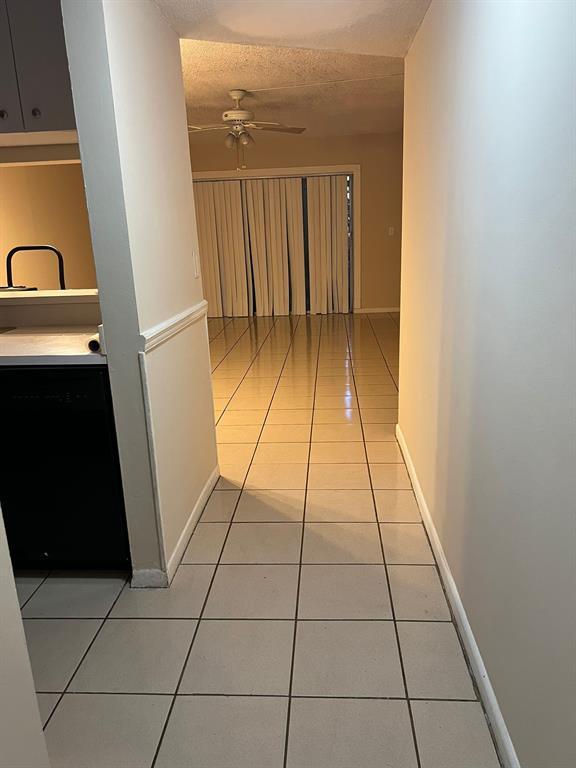 Building Photo - 8317 Royal Palm Blvd