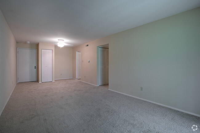 VP1 1BR, 1BA - 700 SF - Village Park Apartments