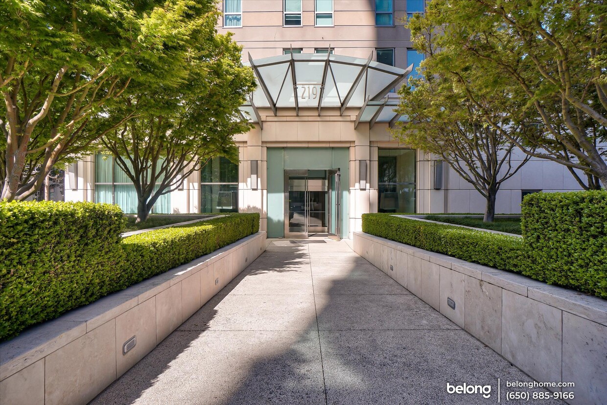 Foto principal - 219 Brannan St