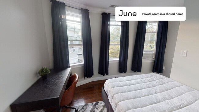 Building Photo - Room in Shared 5 bed/1.5 bath home