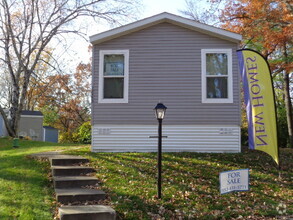 Building Photo - 12559 Gavotte Ave