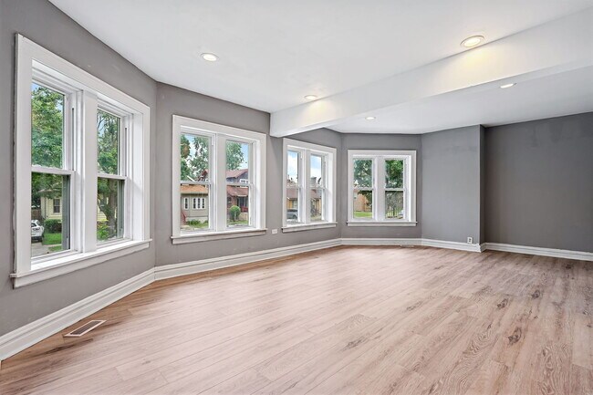 Foto del edificio - 12136 S Princeton Ave