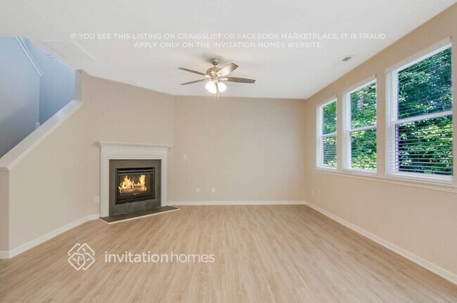 Foto del edificio - 5820 Kohler Ln