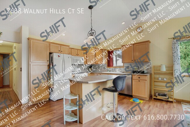 Foto del edificio - 2688 Walnut Hills Ct SE