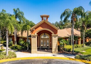 Building Photo - 842 Grand Regency Pointe