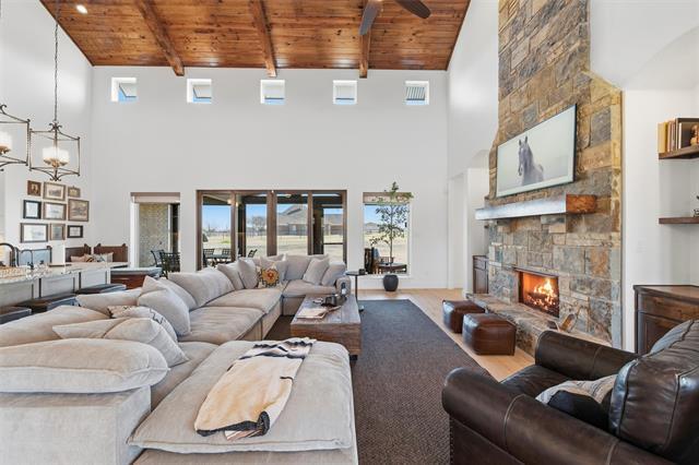 Foto del edificio - 570 S Point Ct