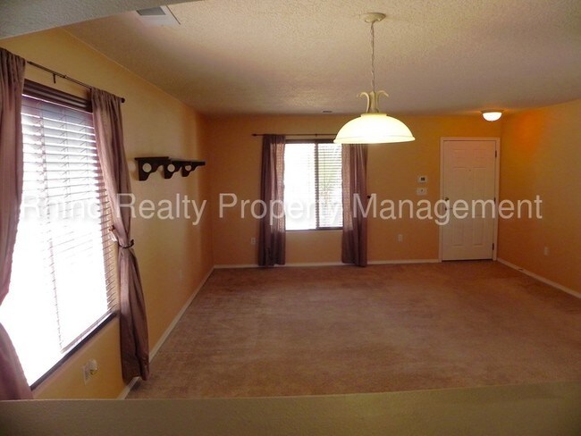 Building Photo - 1281 Colibri Ave NW
