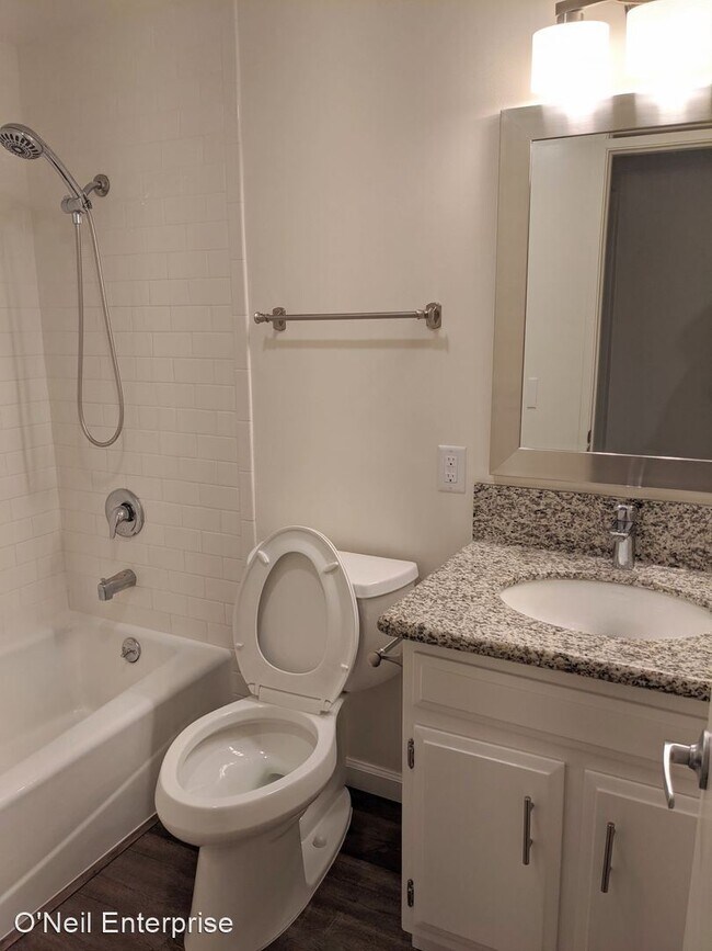 Building Photo - 4070 Kansas St