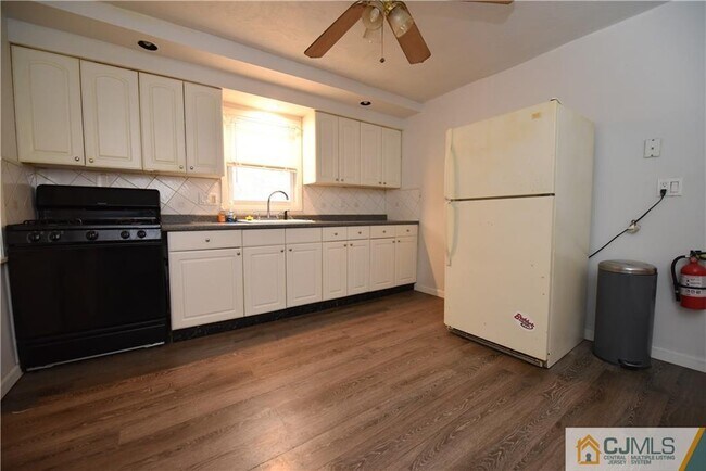 Foto del edificio - 3987 Highway 516