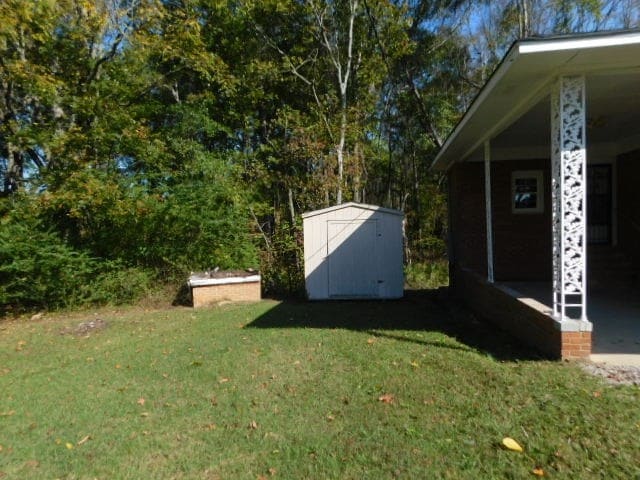Building Photo - 6365 Black River Rd