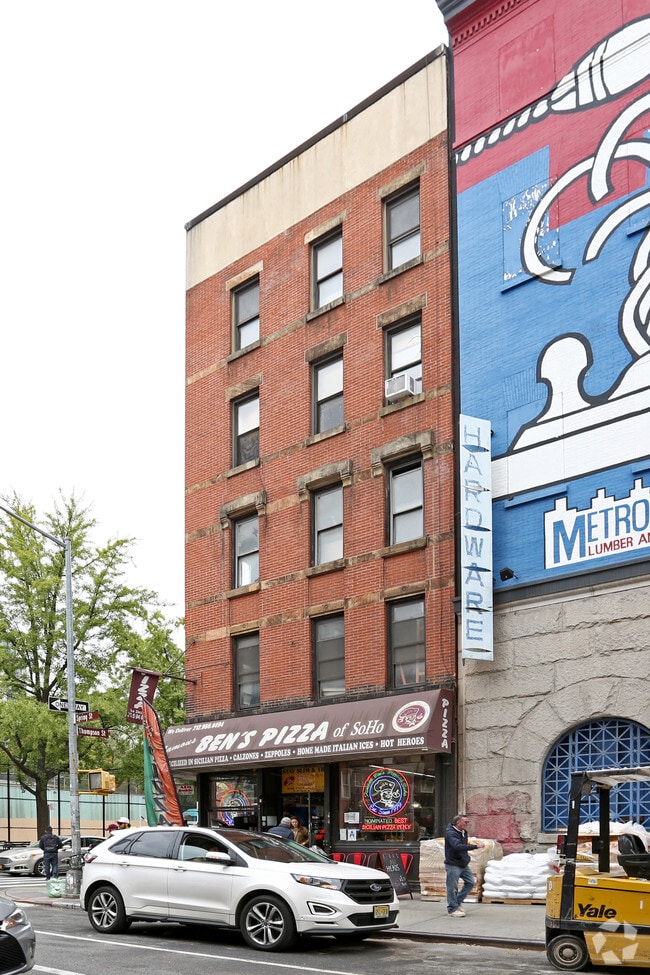Building Photo - 86-88 Thompson St