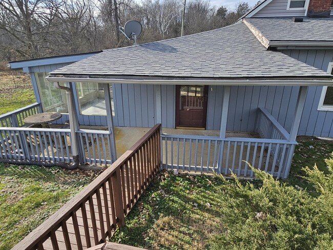 Building Photo - 3745 Frankfort-Ford Rd