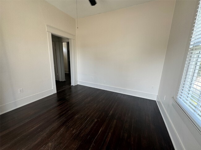 Building Photo - 801 St Marys Blvd