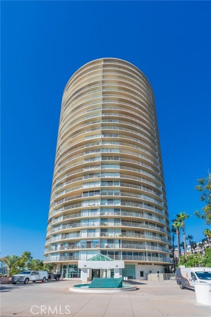 Building Photo - 700 E Ocean Blvd
