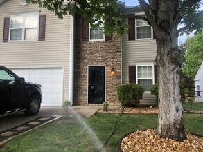 Building Photo - 320 Westminster Dr
