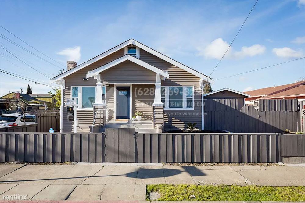 Primary Photo - 3 br, 1.5 bath House - 1601 103rd Avenue -
