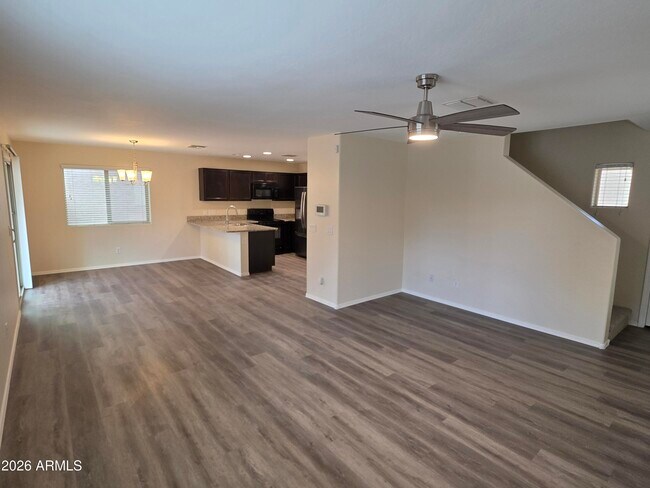 Building Photo - 6063 E Sotol Dr