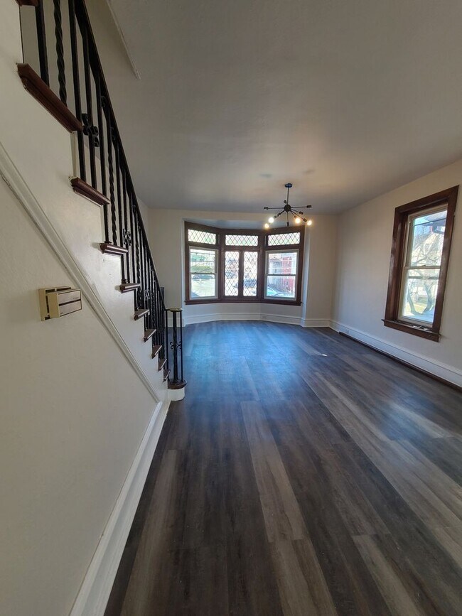 Photo - 1320 Perkiomen Ave Apartment