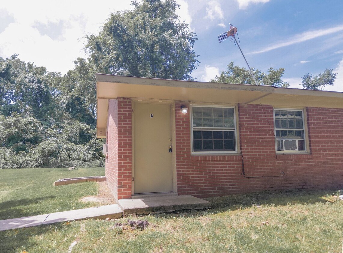 Primary Photo - TN-120 Hadley