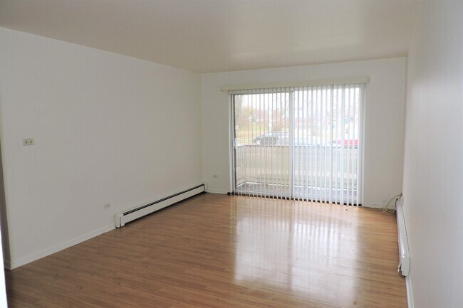 Building Photo - 5733 W 103rd St