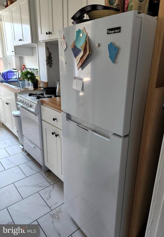 Foto del edificio - 2121 N St NW Unit 7