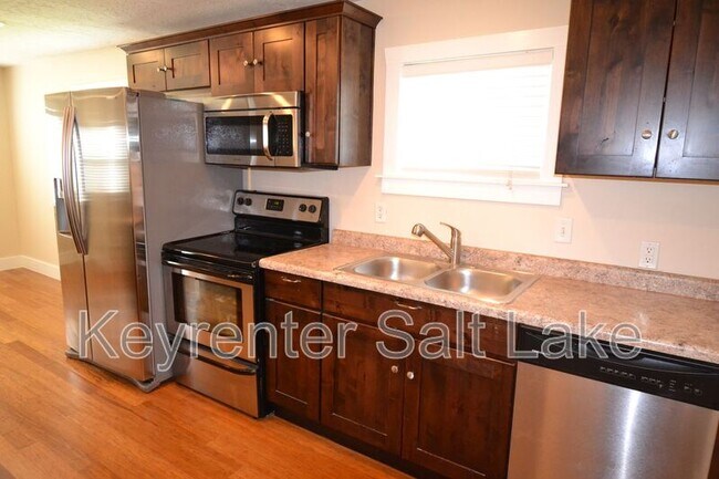 Photo - 201 E 8800 S House