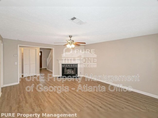 Building Photo - 2394 Leeward Ct