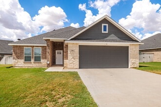 Building Photo - 7446 Sleepy Hollow Ln