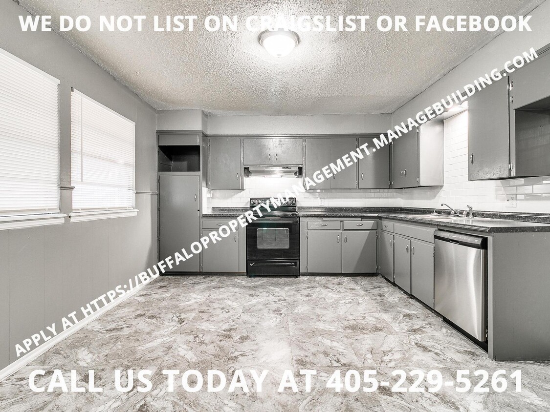 Primary Photo - 504 NW 91st St