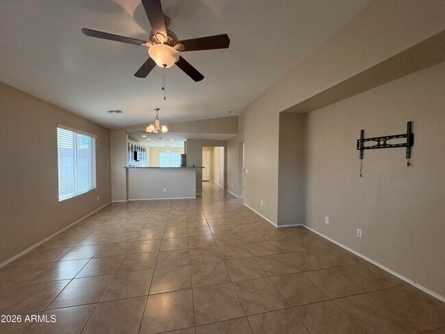 Foto del edificio - 2190 E Hazeltine Way