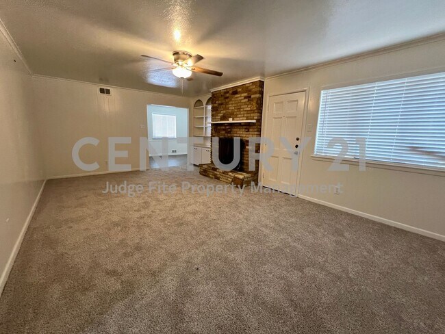 Foto del edificio - Beautiful 3/2.5/2 in Dallas For Rent!