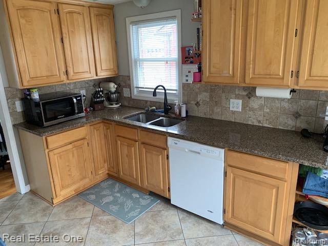 Foto del edificio - 3921 Custer Ave