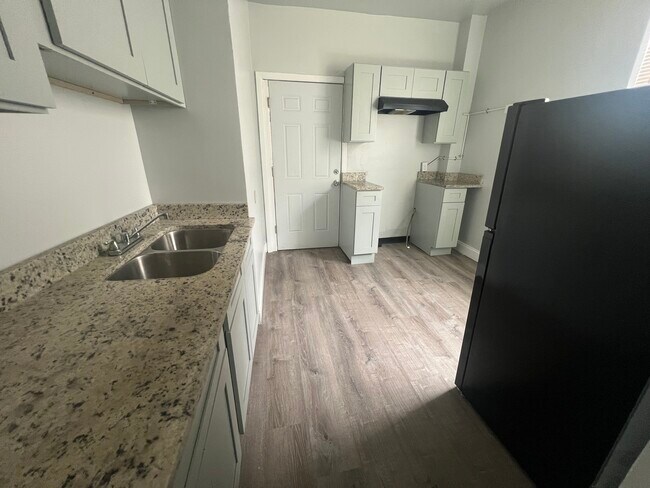 Foto del edificio - 73 E 69th St