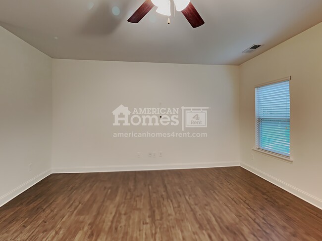 Building Photo - 258 Makenna Drive
