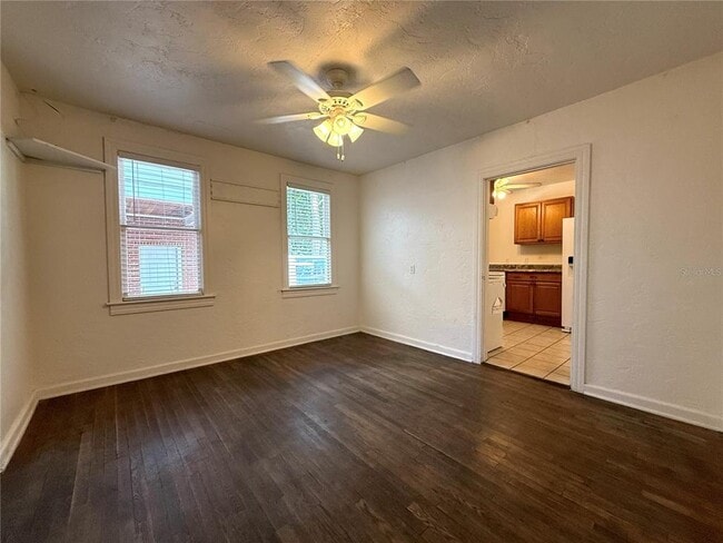 Foto del edificio - 1627 NW 8th Ave