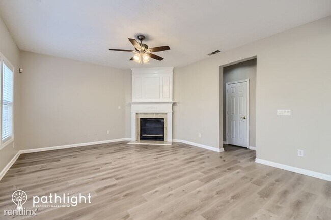 Foto del edificio - 4 br, 2.5 bath House - 6584 Wandering Way ...