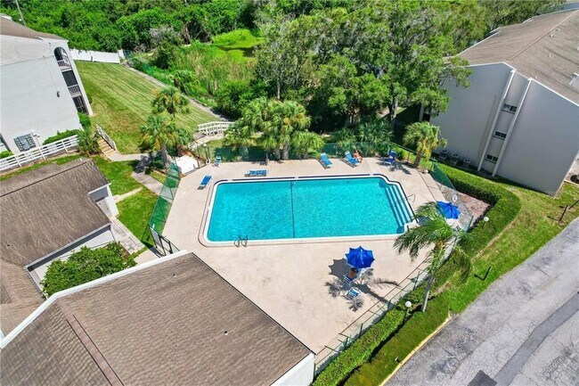 Foto del edificio - 2625 FL-590