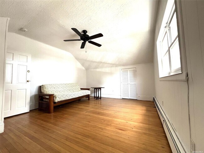 Building Photo - 241 W Broadway