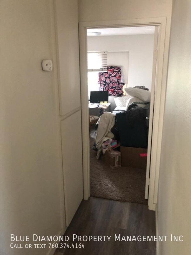 Foto del edificio - 1615 Peacock Blvd