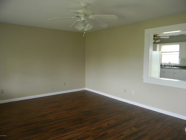 Building Photo - 2712 US-70