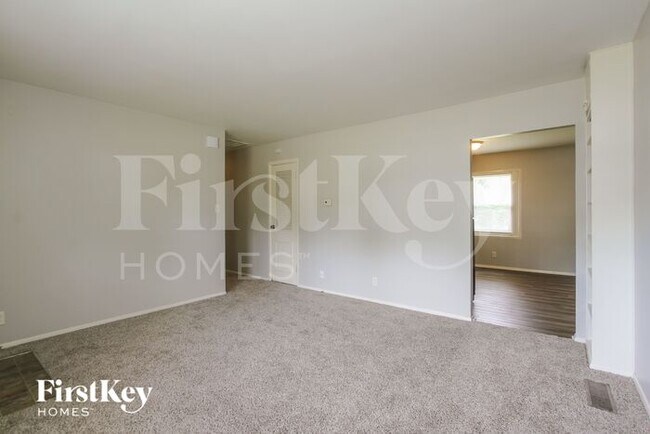 Foto del edificio - 6614 E 47th St